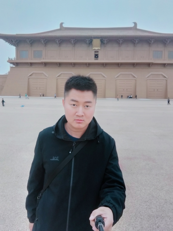 放肆的青春的第一张照片--泰州相亲服务中心