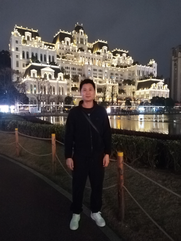 另一半的她的第三张照片--泰州相亲服务中心