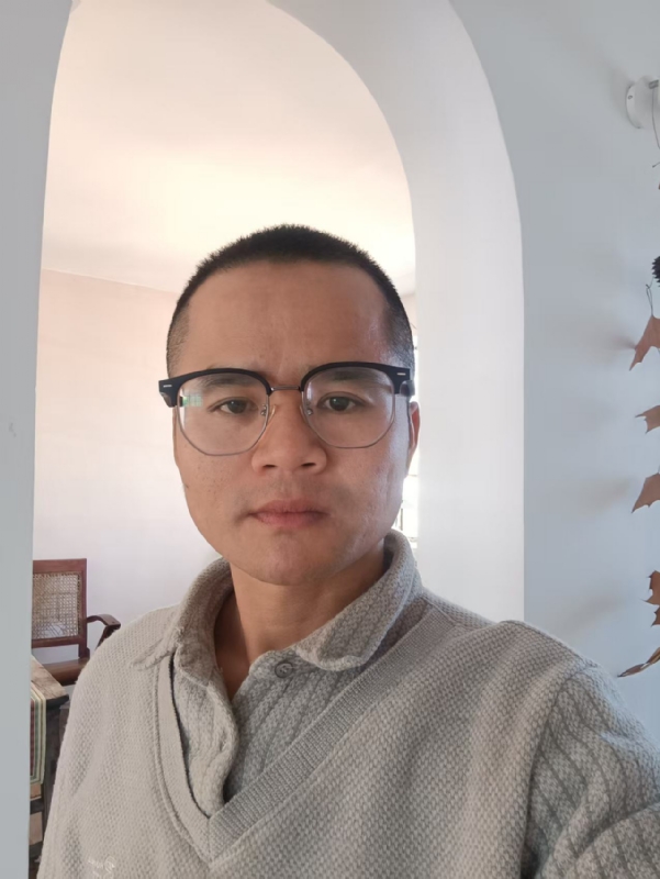 戴戴的第一张照片--泰州相亲服务中心