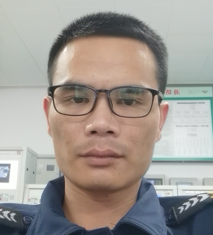 一直都在的第三张照片--泰州相亲服务中心