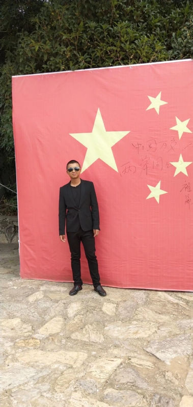 奔腾的小乌鸦的第一张照片--泰州相亲服务中心