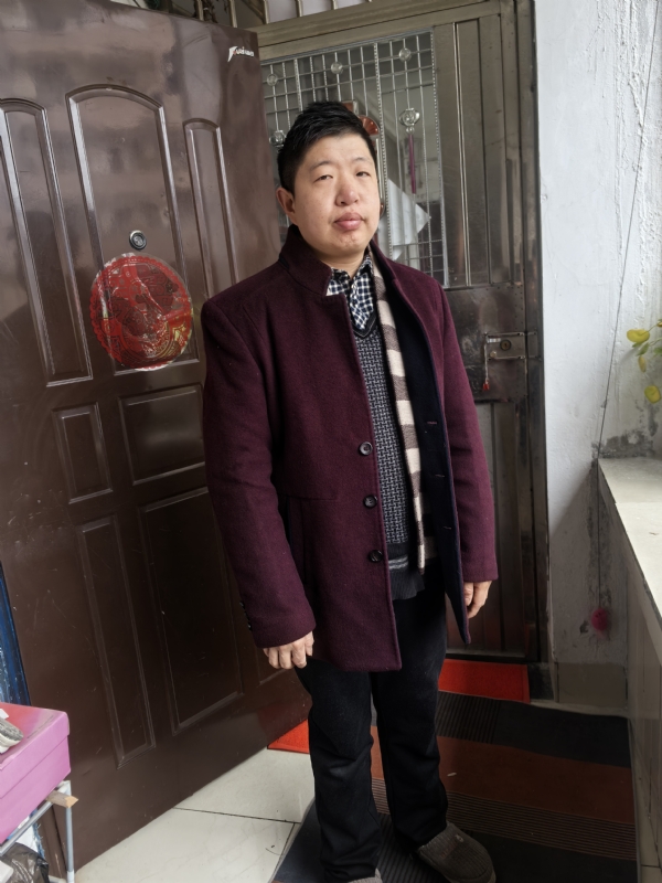 卢显澳的第一张照片--泰州相亲服务中心