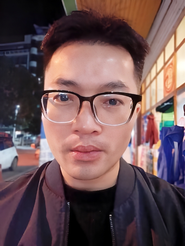 沧海一粟的第五张照片--泰州相亲服务中心