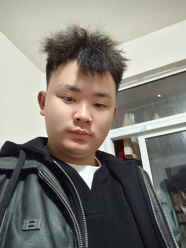 阿龙找对象的第一张照片--泰州相亲服务中心