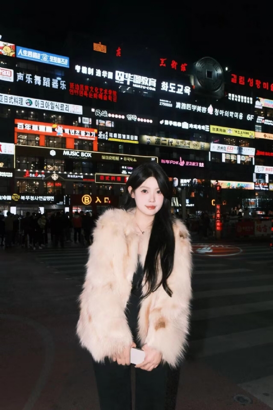 涵涵的第一张照片--泰州相亲服务中心