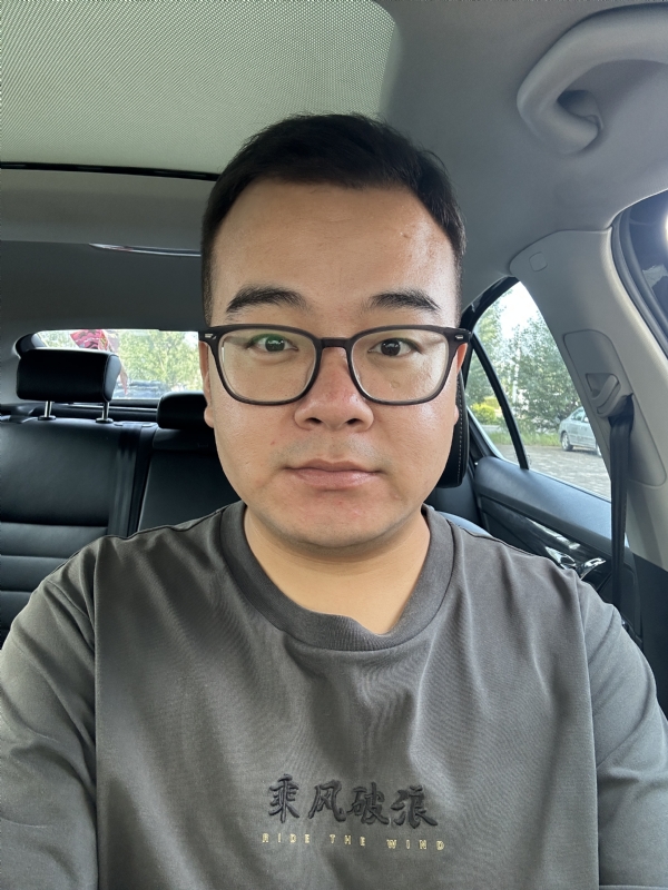 水和空气的第二张照片--泰州相亲服务中心