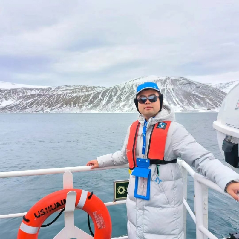 欢乐的笑的第三张照片--泰州相亲服务中心