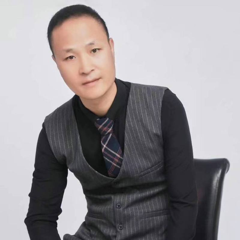 子昂的第一张照片--泰州相亲服务中心