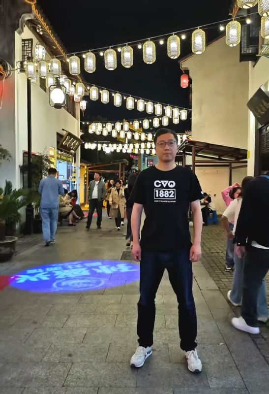 张楚岚的第一张照片--泰州相亲服务中心