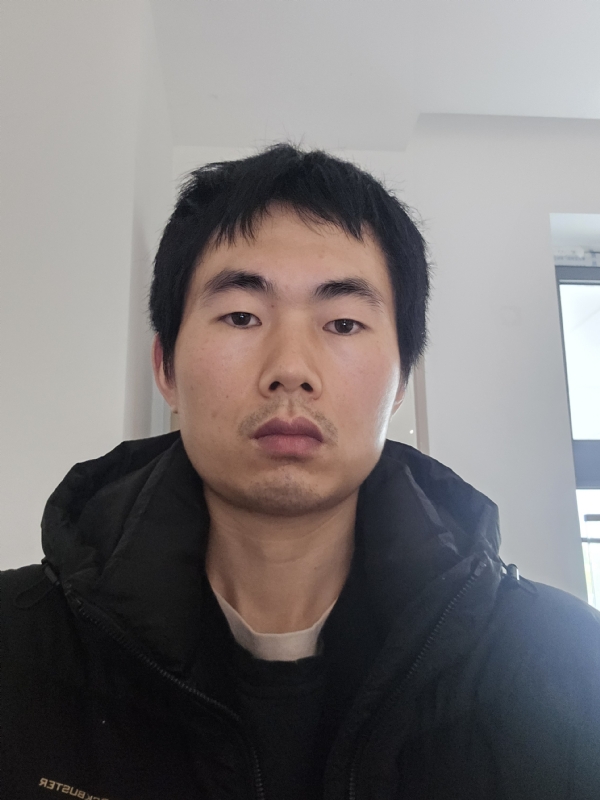 洛华晟的第三张照片--泰州相亲服务中心