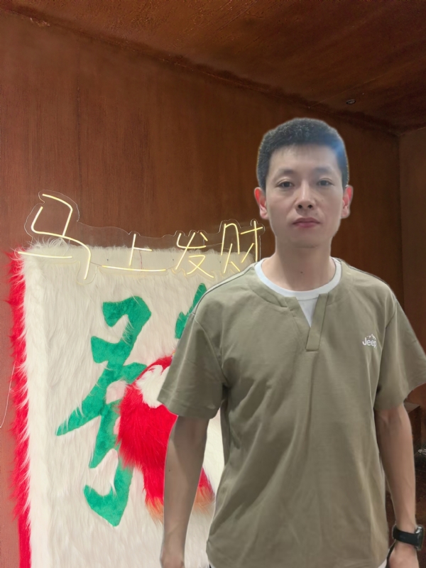 寻光的第一张照片--泰州相亲服务中心
