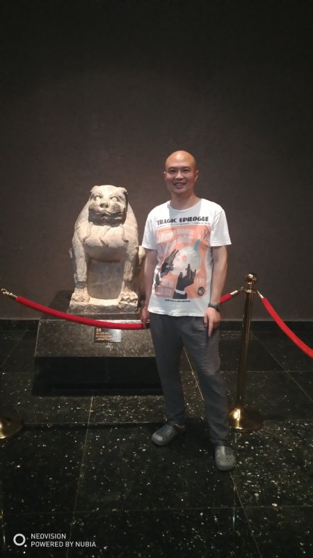 半似如来半似仙的第二张照片--泰州相亲服务中心